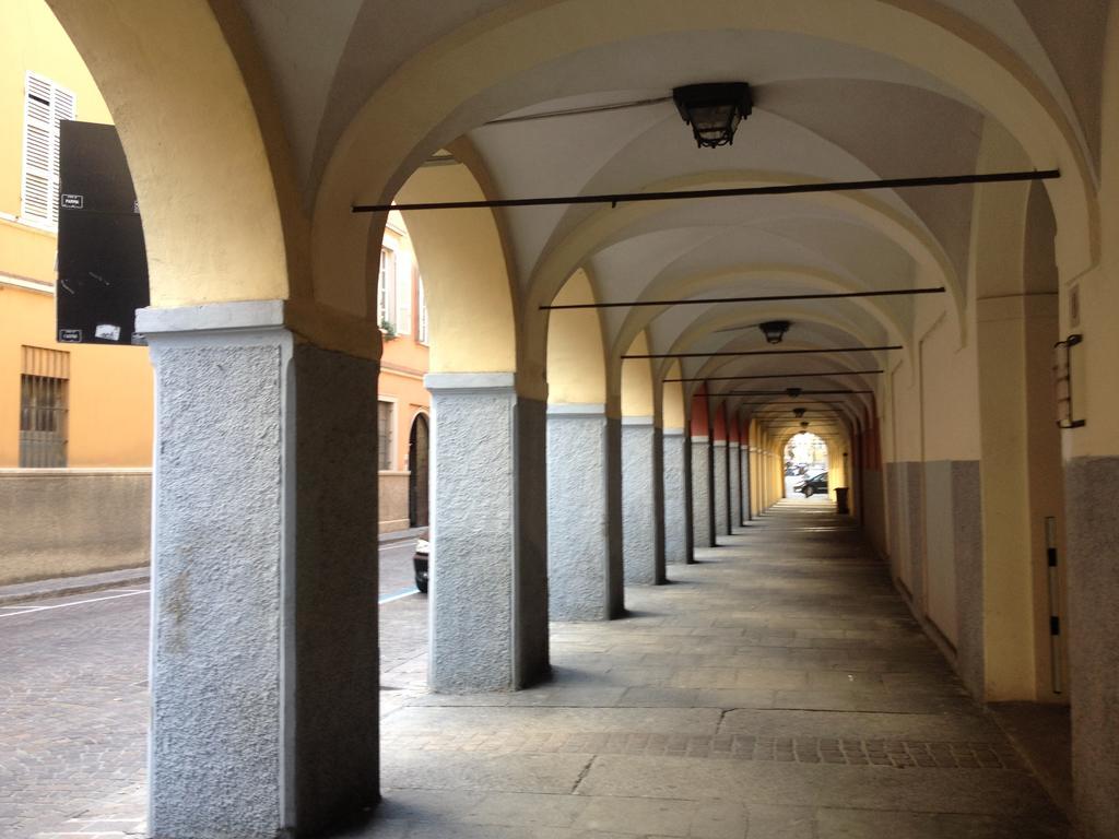 Studio Borgo Colonne Parma Exterior foto